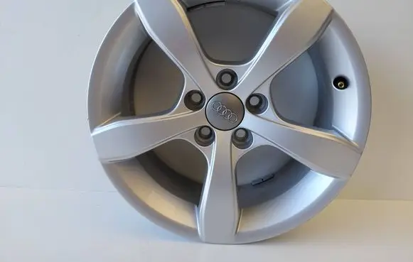 Audi A1 R15 alloy rim 8X0071495