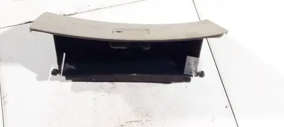 Chrysler Pacifica Glove box