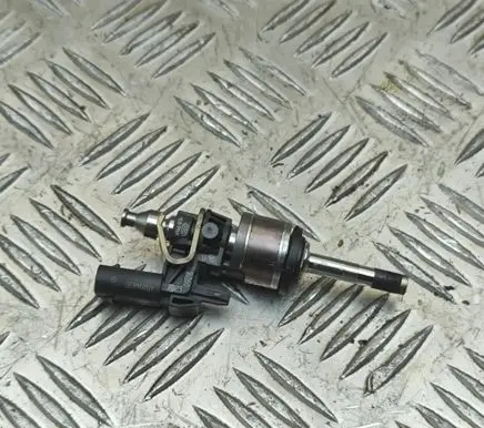 Volkswagen T-Cross Fuel injector 05C036 05C906036