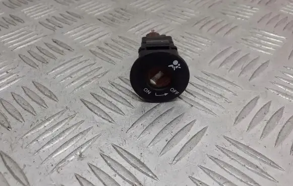 Nissan Kubistar Passenger airbag on/off switch 