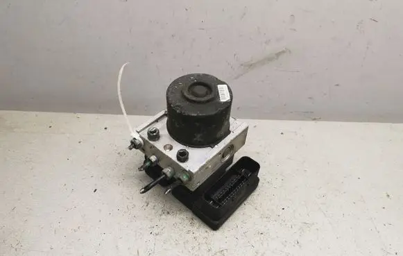 Ford Focus C-MAX ABS Pump 3M512M110CA 10097001083 5WK84102