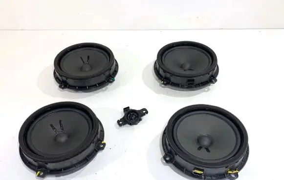 KIA Xceed Audio system kit 96330J7000