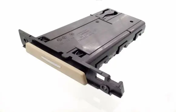 BMW 3 E90 E91 Cup holder 7127461 51457127461 22167210
