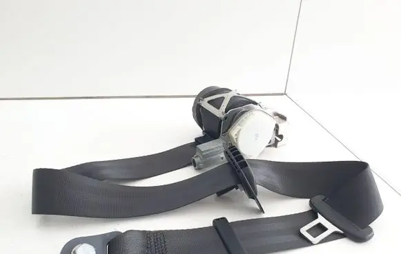 Citroen C4 Cactus Front seatbelt E1061090 E1041090