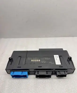 BMW 5 F10 F11 Comfort/convenience module 9267466 10681810 3346632037