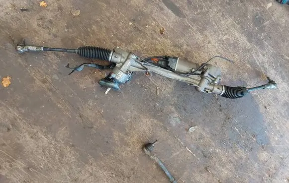 Volkswagen Golf VII Steering rack 5Q1423051BA