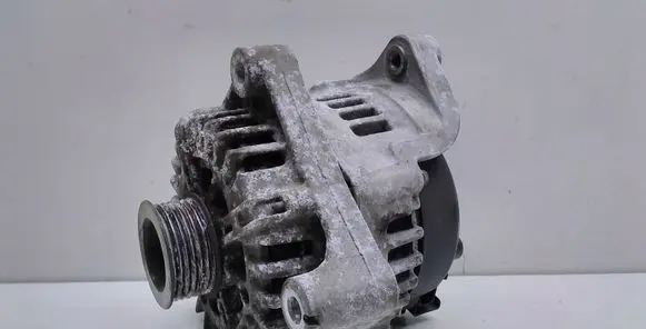 BMW 3 E90 E91 Generator/alternator 7802261