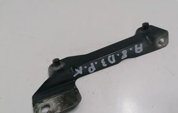 Audi A8 S8 D3 4E Fender mounting bracket 4E0810697B