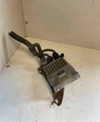 Toyota Auris 150 Fuel injection control unit/module 8987120070 1310001371