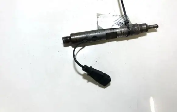 Renault Megane I Fuel injector