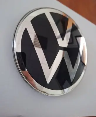 Volkswagen T-Roc Manufacturer badge logo/emblem 2GM853601E