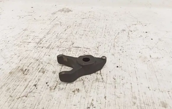 Toyota Corolla Verso E121 Fuel Injector clamp holder