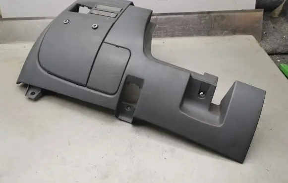 Fiat Ducato Dashboard lower bottom trim panel LS130399302 LS130399303 1304349070