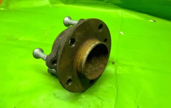 BMW 5 F10 F11 Front wheel ball bearing 6775771