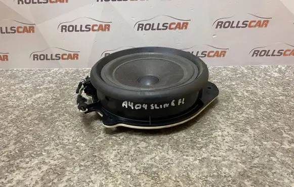 Audi A4 S4 B6 8E 8H Front door speaker 8E0035411