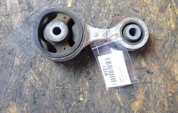 Honda Civic Engine mount vacuum valve