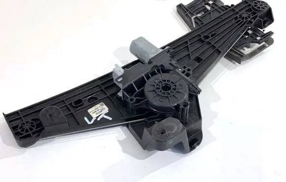 Opel Mokka B Rear door window regulator with motor 9843774280