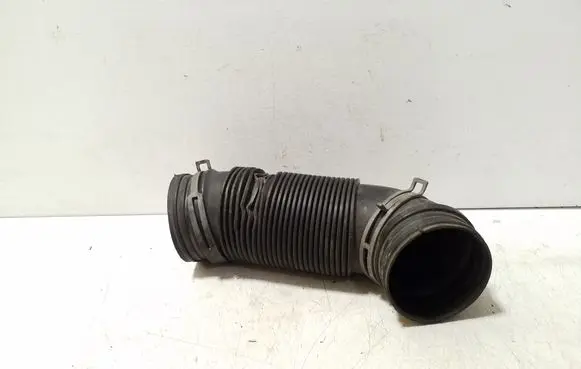 Volkswagen Golf Plus Air intake duct part 1K0129684B