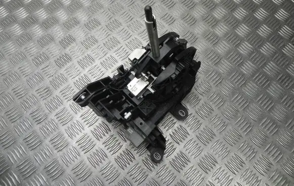 Ford Focus Gear shifter/selector G1EP7K004LA3JA6