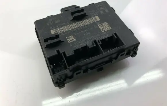 Volkswagen PASSAT B8 Other control units/modules 8W1959595D G2008