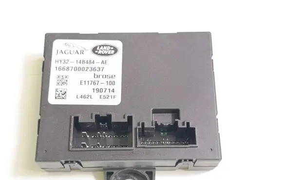 Land Rover Discovery 5 Tailgate/trunk control unit/module HY3214B484AE