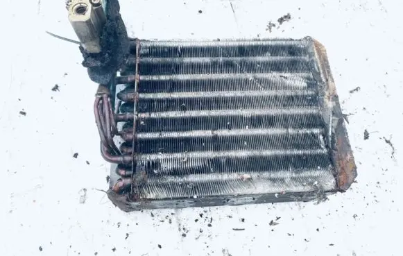 Audi 100 S4 C4 A/C cooling radiator (condenser)