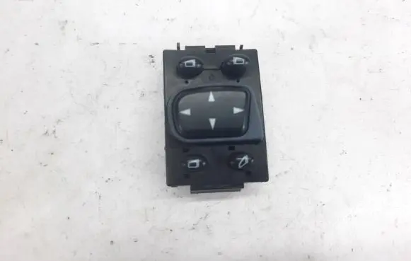Mercedes-Benz S W220 Wing mirror switch 2208211551