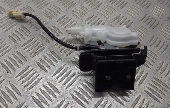 Mazda 5 Engine bonnet/hood lock/latch loop/hook 