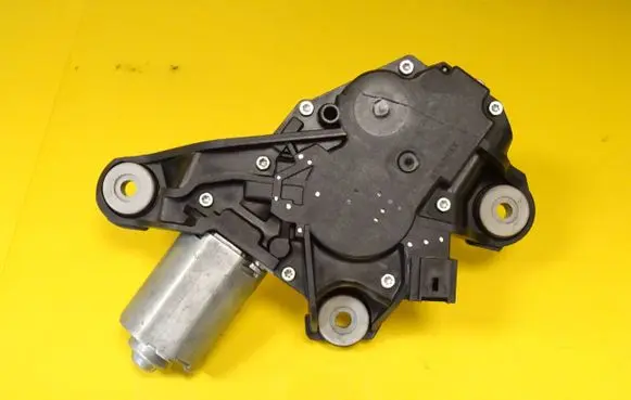 Renault Megane III Rear window wiper motor 287100007R 0390201847