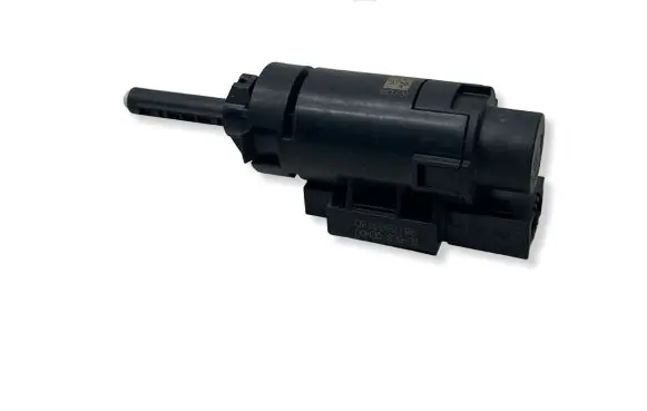 Peugeot 308 Brake pedal sensor switch 9813503180