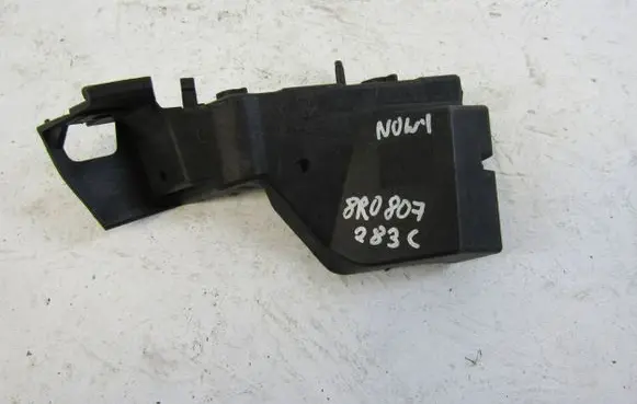 Front bumper mounting bracket