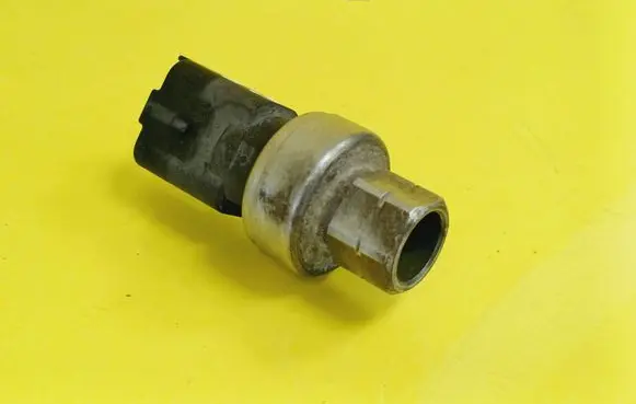 Air conditioning (A/C) pressure sensor