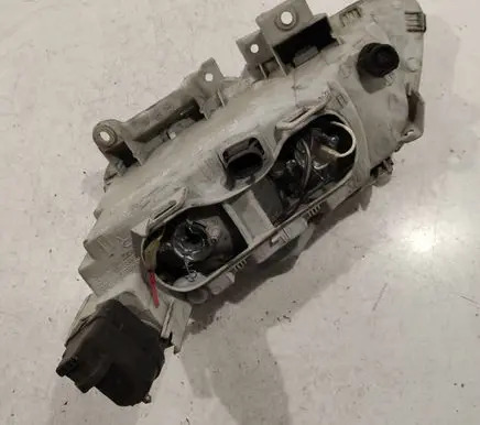 Renault Laguna I Headlight/headlamp