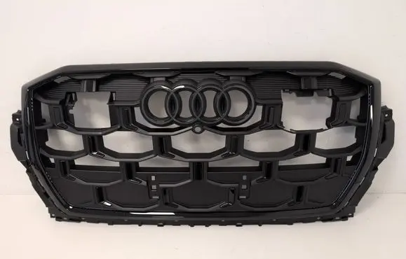 Audi Q7 4M Front bumper upper radiator grill 4M0853651BD 4M0853651BM