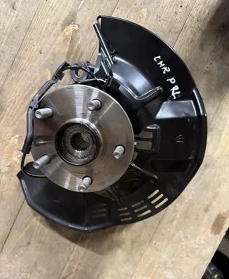 Toyota C-HR II Rear wheel hub F4050