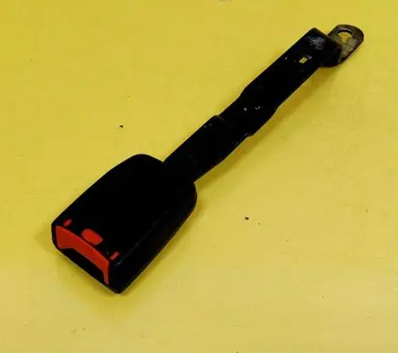 Volkswagen Golf III Front seatbelt buckle 1H0857756