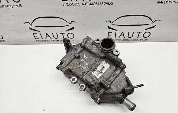 Jaguar XE EGR valve cooler G4D39F464AC EK366002