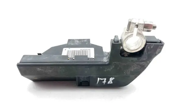 Audi Q5 SQ5 Battery relay fuse B0101034 4F0915519