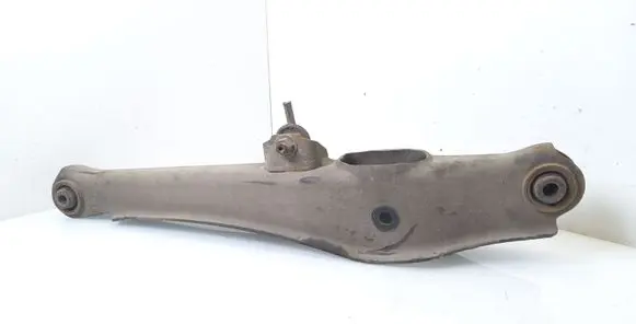 Rear control arm