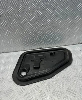 Audi Q7 4M Other rear door trim element 4M0839916B E3151