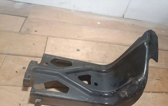 Dodge Challenger Front bumper cross member 68032707AA 31633