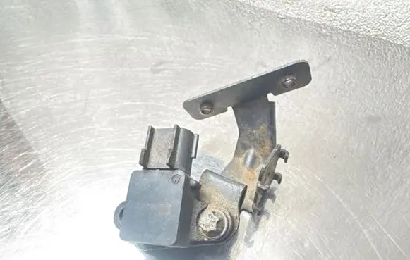 Opel Insignia A Air pressure sensor 24426679
