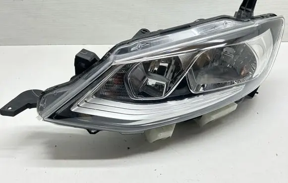 Nissan Pulsar Headlight/headlamp 260603ZL0A 10018068