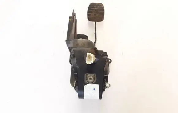 Renault Master III Brake pedal 465102209R