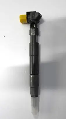 Mercedes-Benz E W212 Fuel injector A6510703287