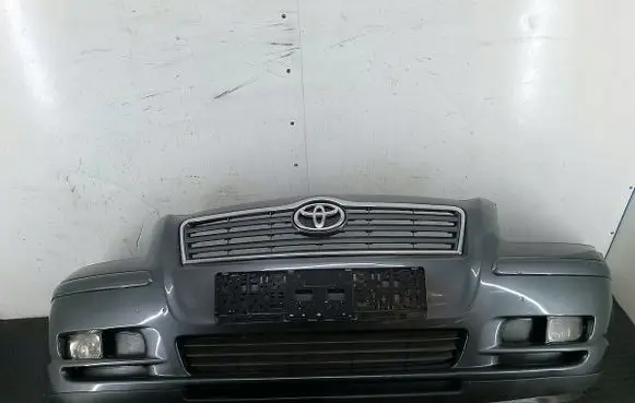Toyota Avensis T250 Front bumper