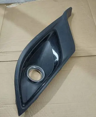 Dodge Durango Front fog light trim/grill 05113678AC 65551 088871124