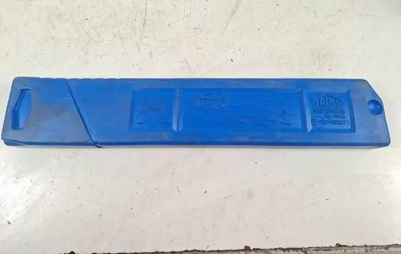 Volvo XC70 Emergency warning sign 27R03273