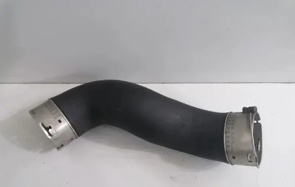 BMW 6 F12 F13 Intercooler hose/pipe 8516509