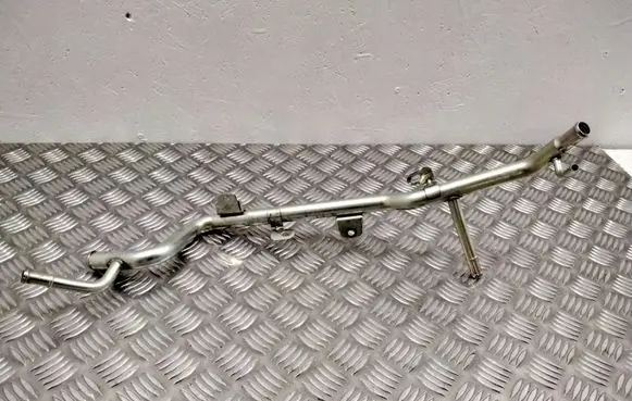 Lexus RX 450H Engine coolant pipe/hose